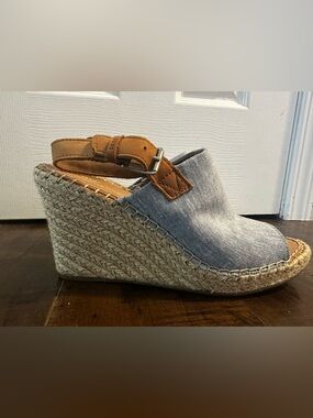 Toms Womens Monica Wedge Espadrille Sandals Shoes Size 10 Blue Denim Buckle